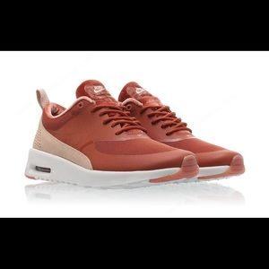 Nike Air Max Thea Lx